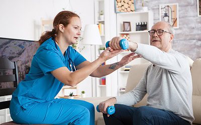 How Home Home Health Care Empowers Recovery